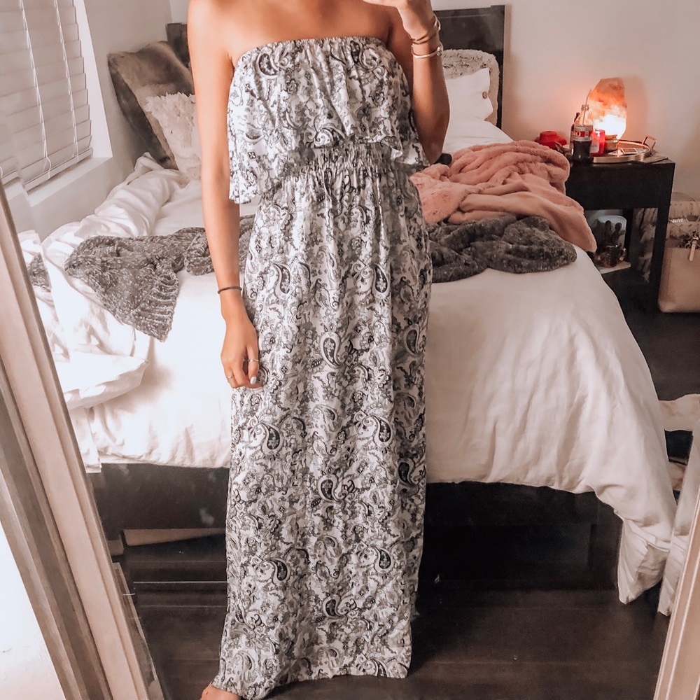 Maxi dress